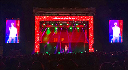 Expositor LED de palco de eventos de aluguel ao ar livre checo
